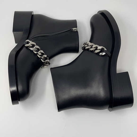 Givenchy Black Leather Silver Chain Ankle Boots NIB - Picture 10 of 15